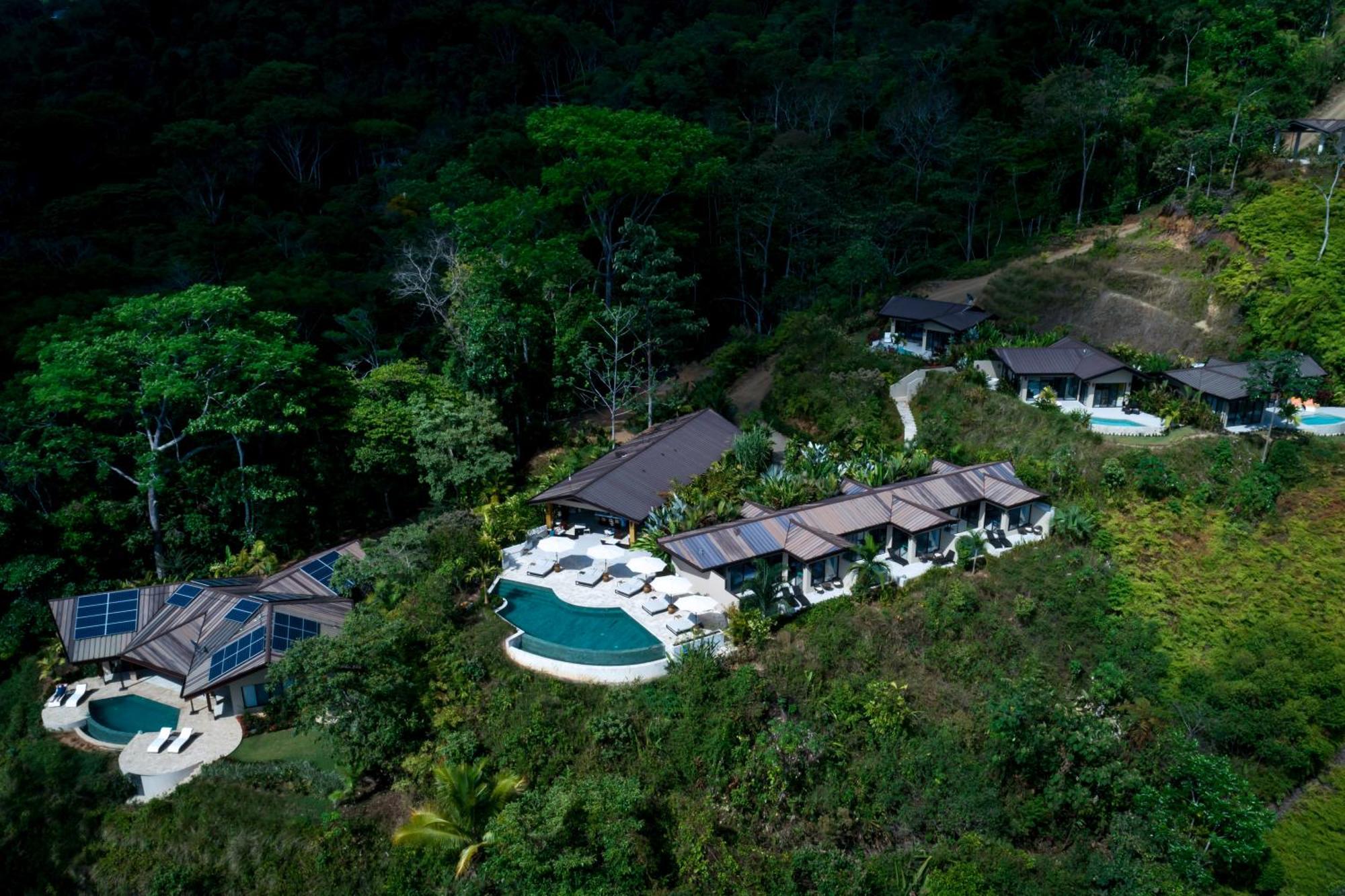 Golden Pineapple Villas-Adults Only Увита Экстерьер фото